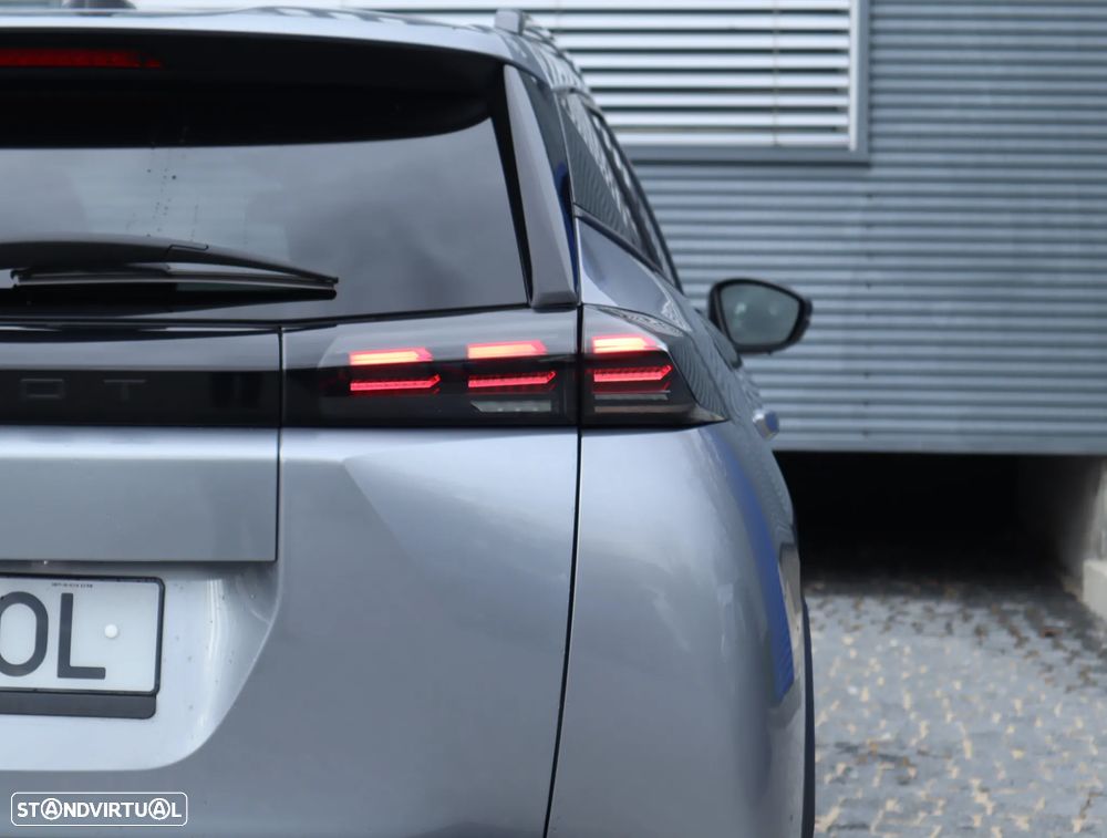 Peugeot 2008 1.2 PureTech Allure - 13