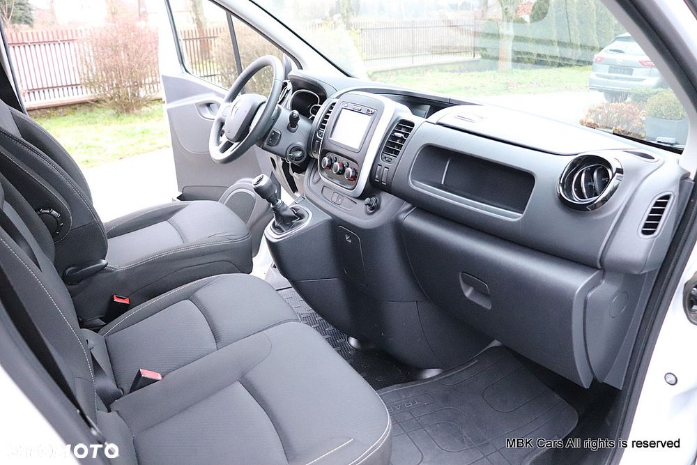 Renault Trafic - 9