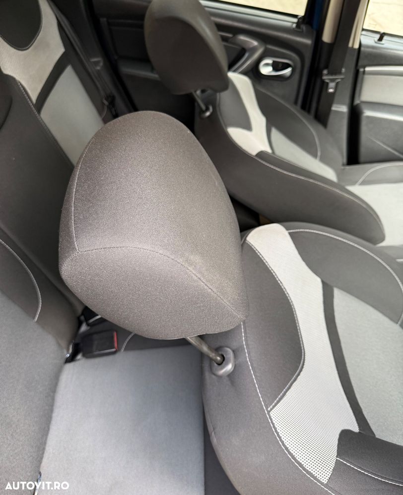 Dacia Duster 1.5 dCi 4x2 Prestige - 15