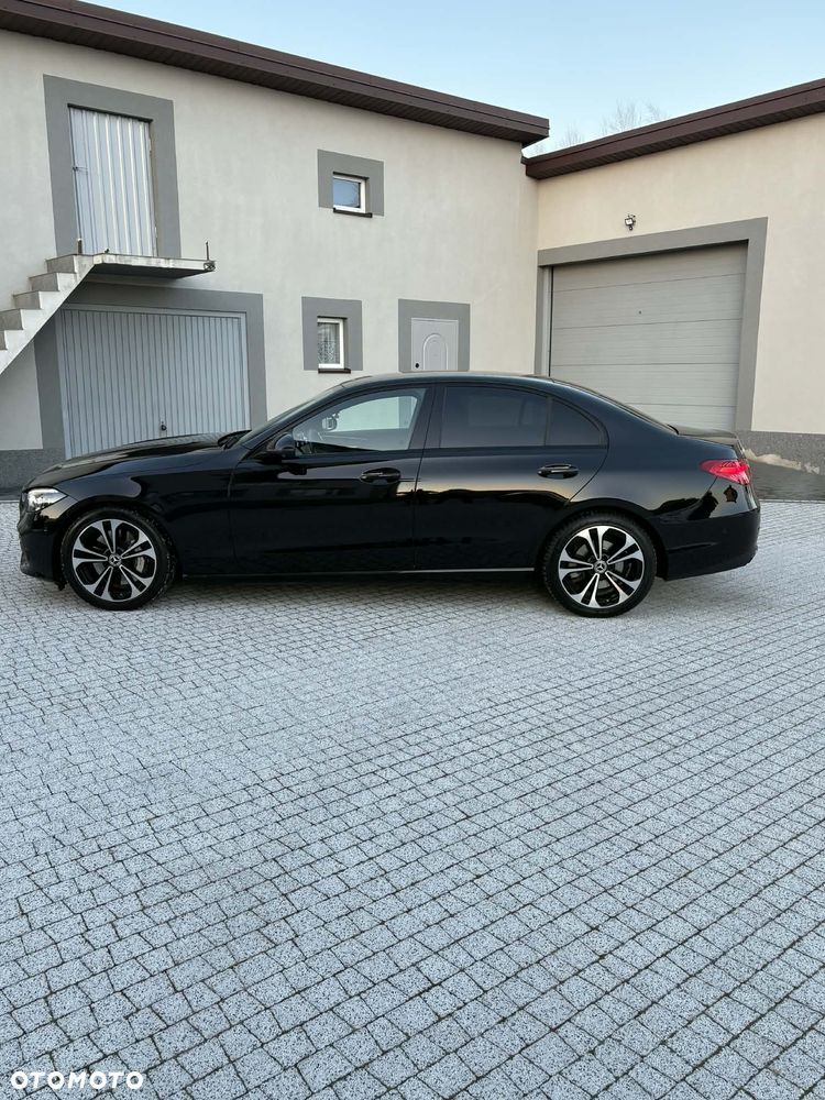 Mercedes-Benz Klasa C 300 d 9G-TRONIC AMG Line - 5