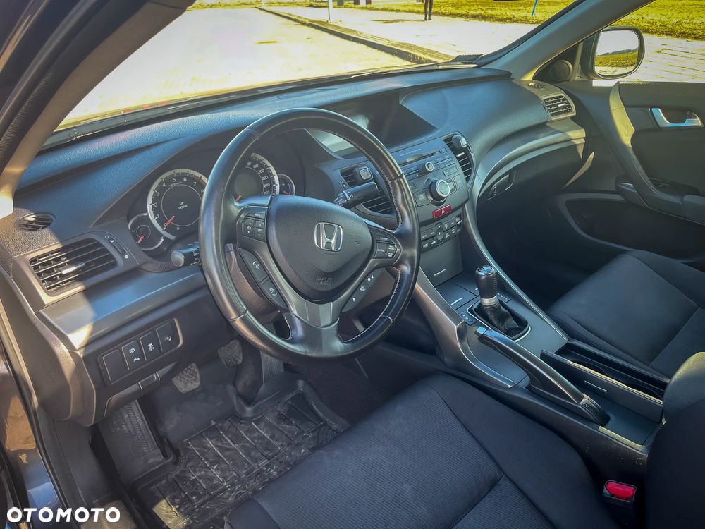 Honda Accord 2.0 Elegance - 11