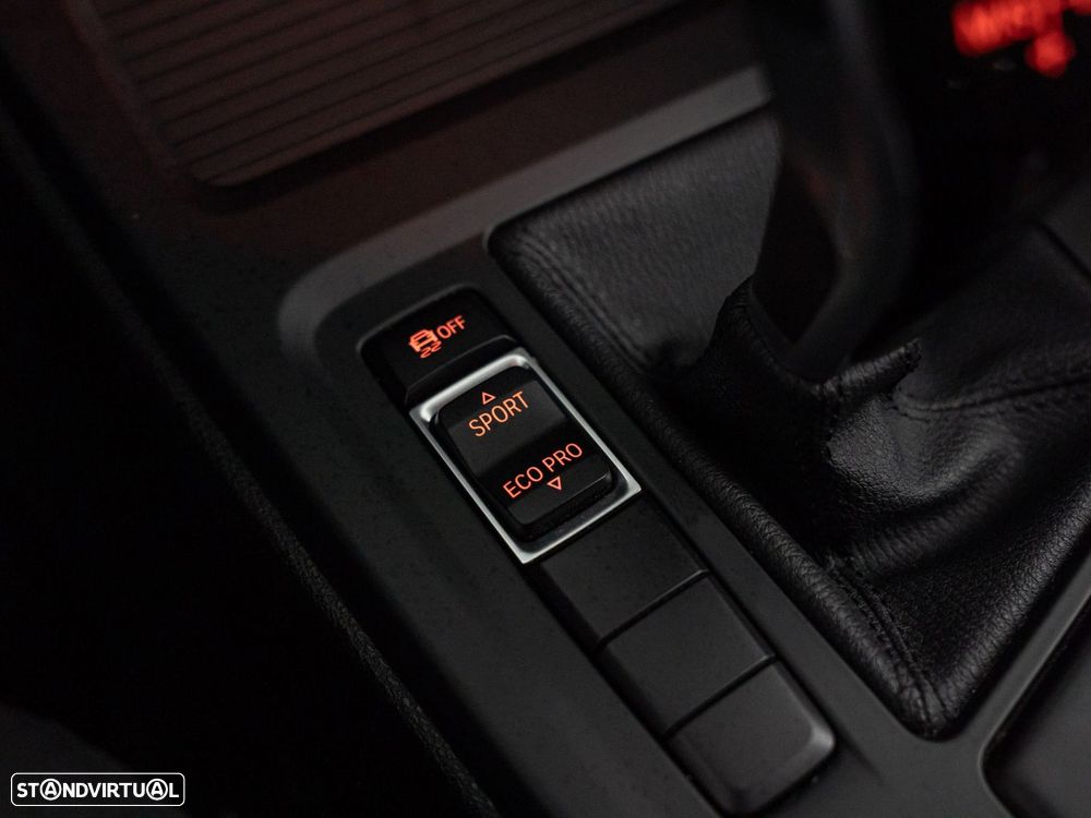 BMW X1 16 d sDrive Advantage Auto - 28
