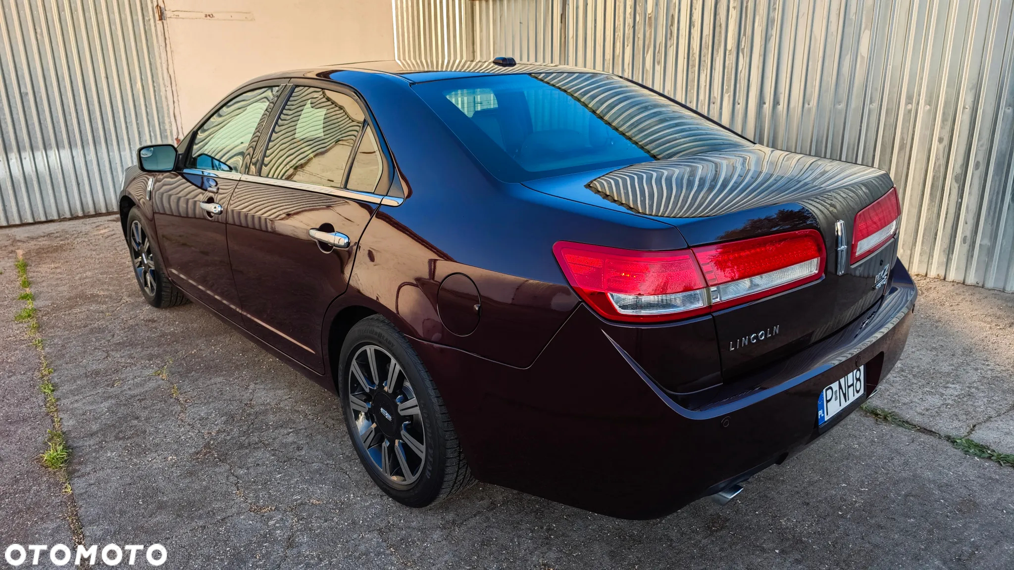 Lincoln MKZ - 23