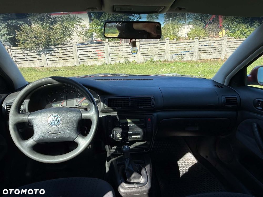 Volkswagen Passat 1998 photo 5