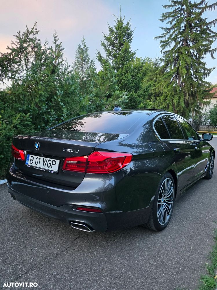 BMW Seria 5 520d Aut. M Sport Edition - 13