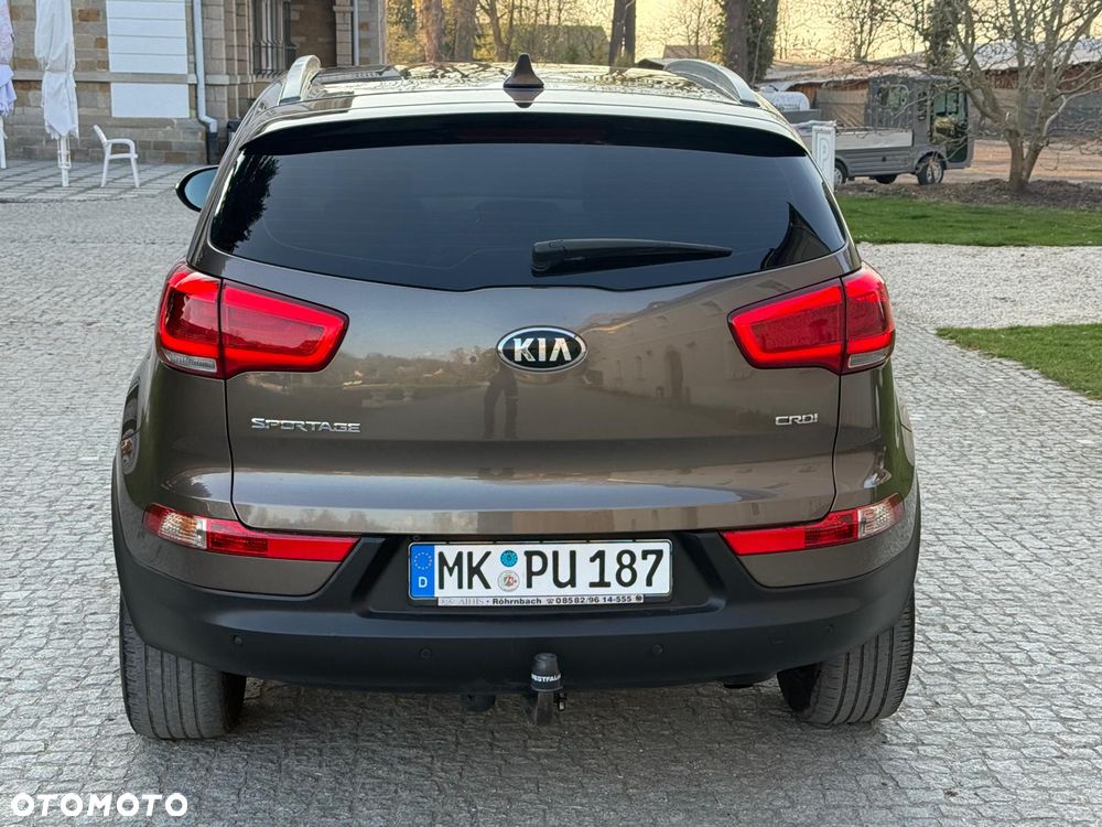Kia Sportage 2.0 CRDI L AWD - 9