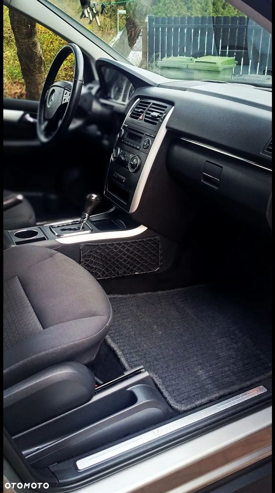 Mercedes-Benz Klasa B - 9