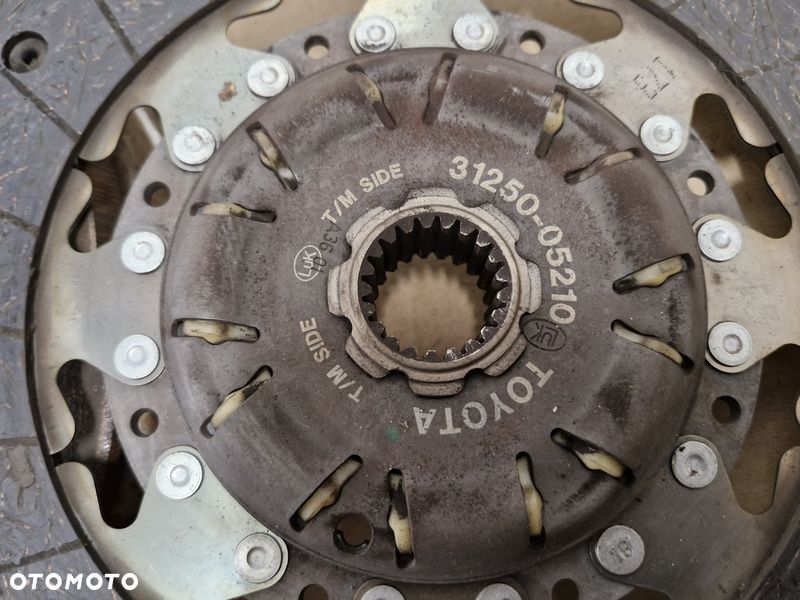 TOYOTA AVENSIS T27 LIFT T29 SPRZĘGŁO DWUMASOWE KOŁO TARCZA DOCSIK 13450-0X020 - 11