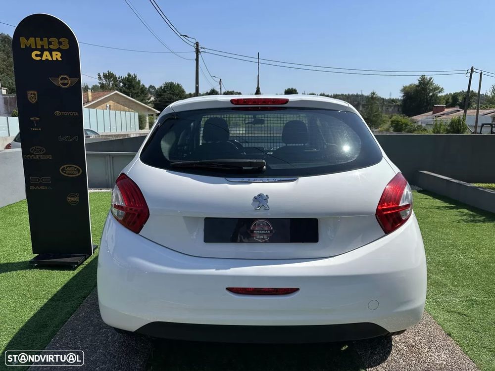 Peugeot 208 hdi active - 10