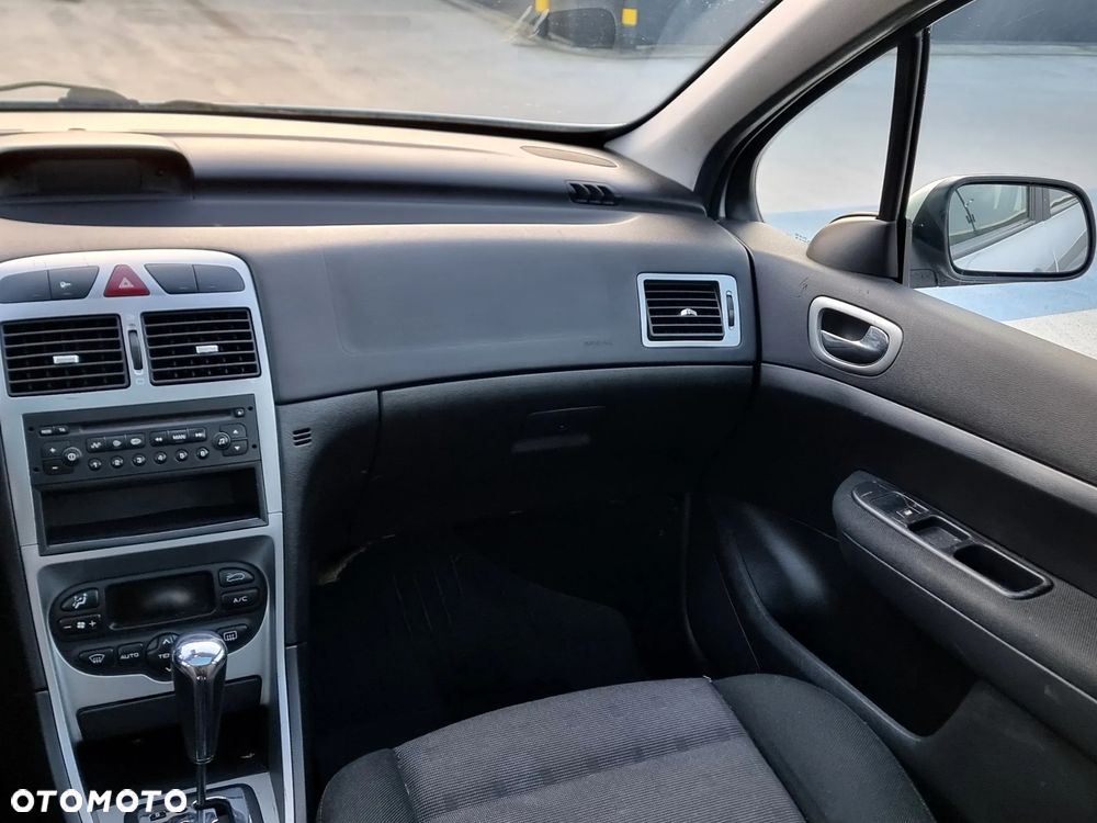 Peugeot 307 1.6 XT Premium - 11