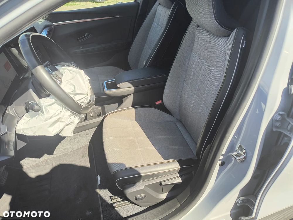 Renault Megane E-Tech 220 Comfort Range Equilibre - 14