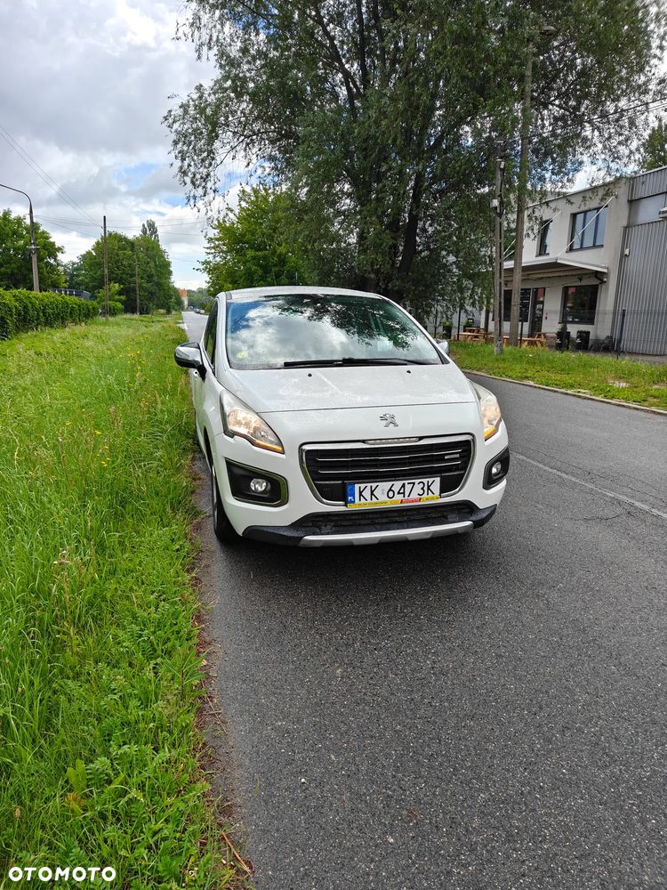 Peugeot 3008 Hybrid4 - 20