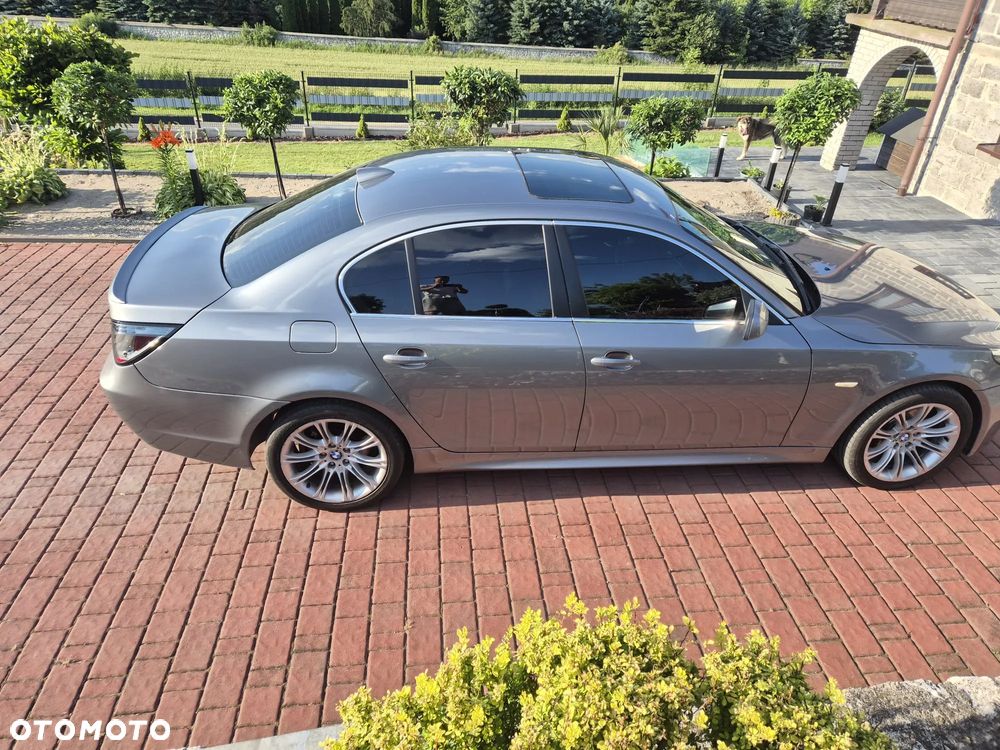 BMW Seria 5 540i - 5