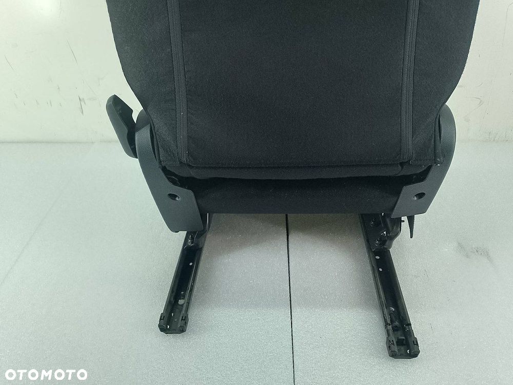 FOTEL LEWY KIEROWCY PEUGEOT PARTNER III ( 19- ) - 3