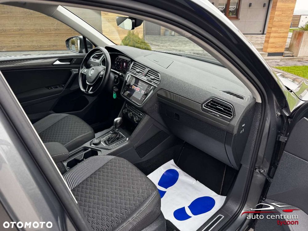 Volkswagen Tiguan - 27