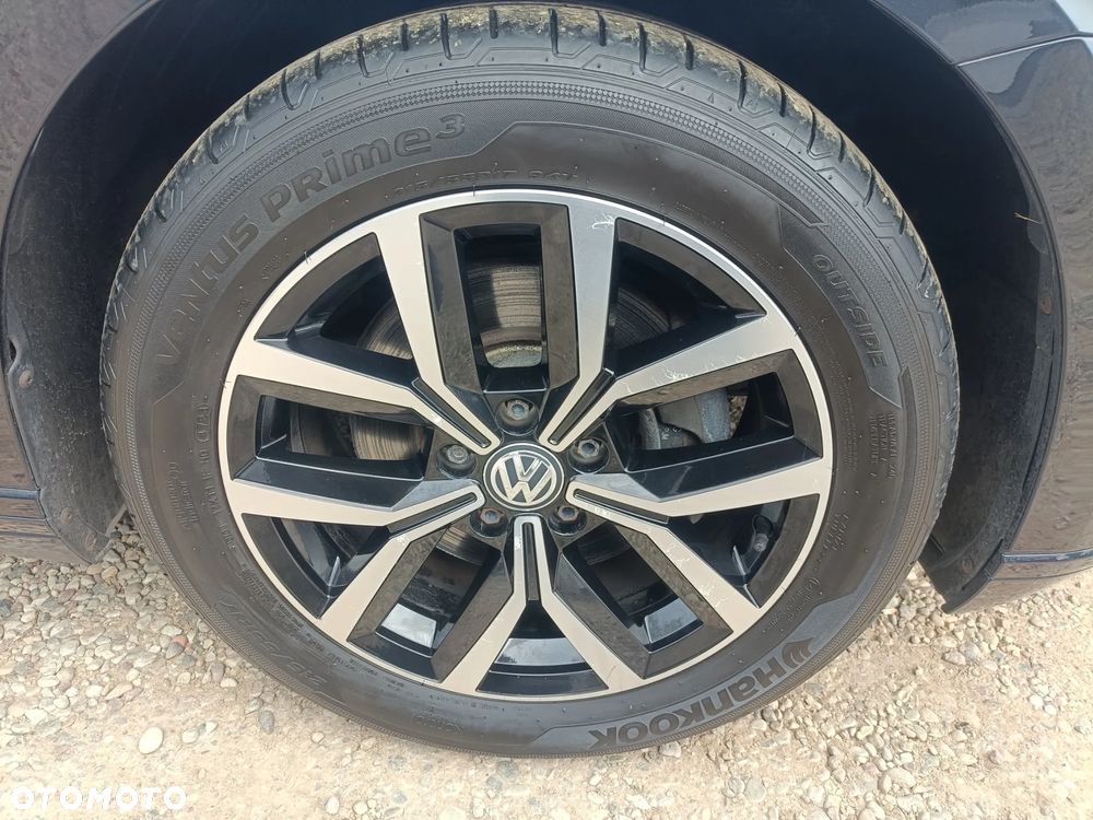 Volkswagen Passat 2.0 TDI (BlueMotion Technology) DSG Highline - 23