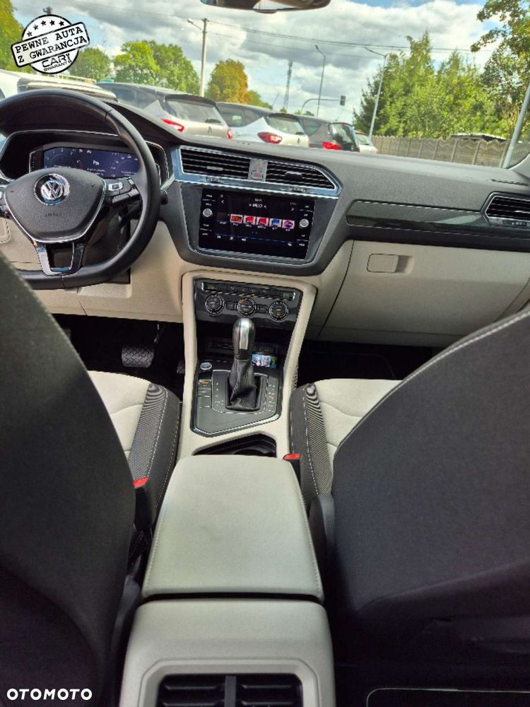 Volkswagen Tiguan - 30