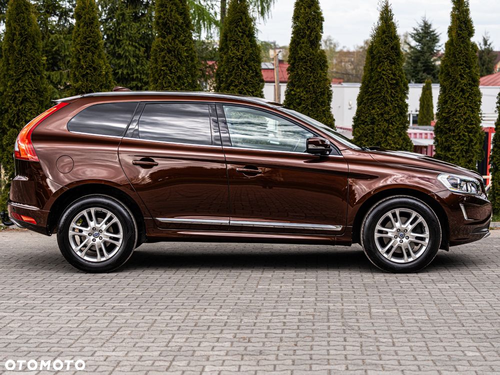 Volvo XC 60 D4 Momentum - 5