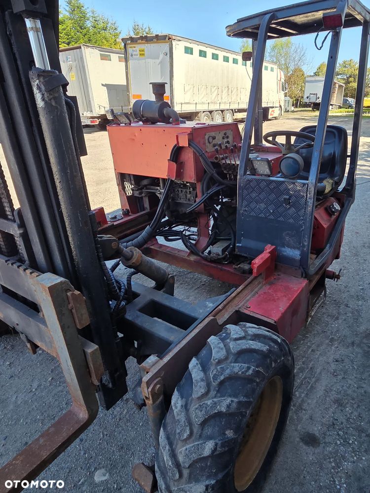 Moffett M 9 - 2