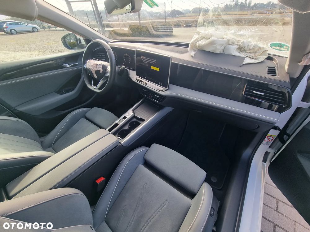 Volkswagen Passat Variant 1.5 TSI OPF DSG Business - 15
