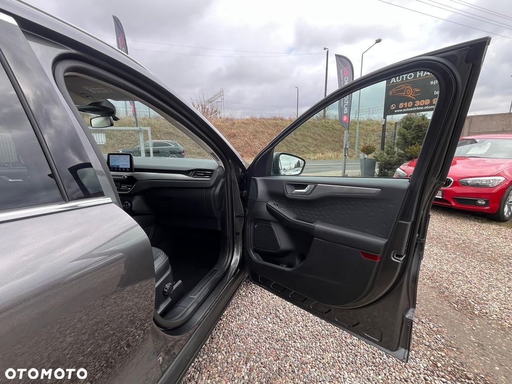 Ford Kuga - 22
