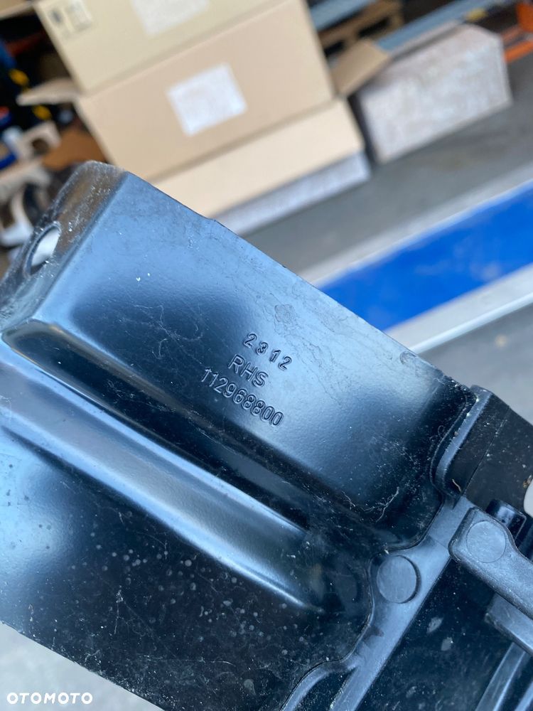 VOLVO XC60 2 II XC 60 MK2 ORYGINALNA KIEROWNICA POWIETRZA GÓRNA WLOT KRATKA Łapacz telewizor ekran tunel górny kanał powietrza żaluzja 32345498 PAS PRZEDNI WZMOCNIENIE CZOŁOWE 112968901  112968800 - 7