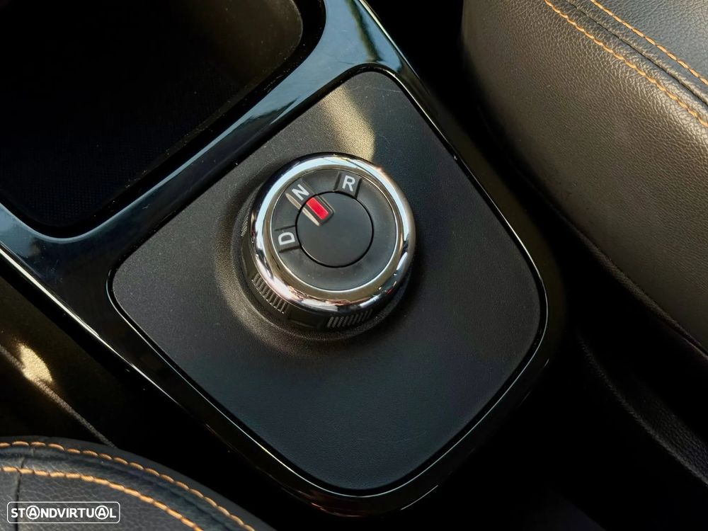 Dacia Spring Comfort Plus - 25