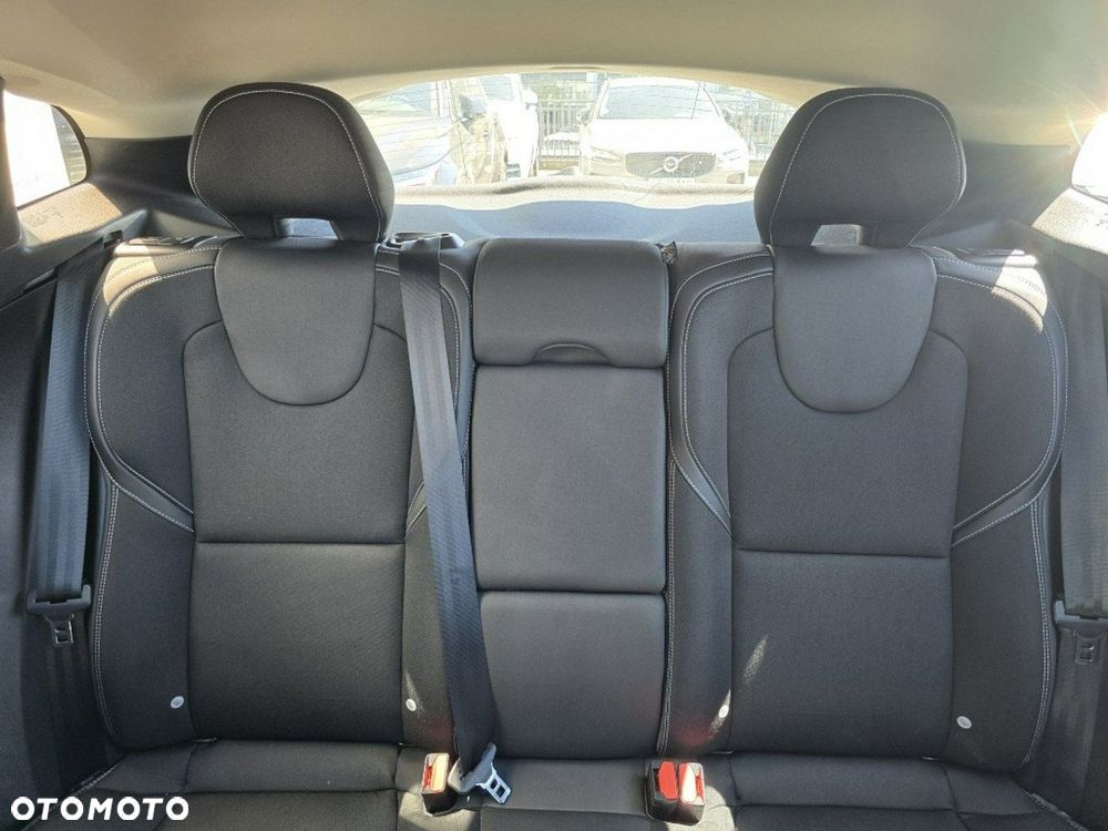 Volvo V40 - 15