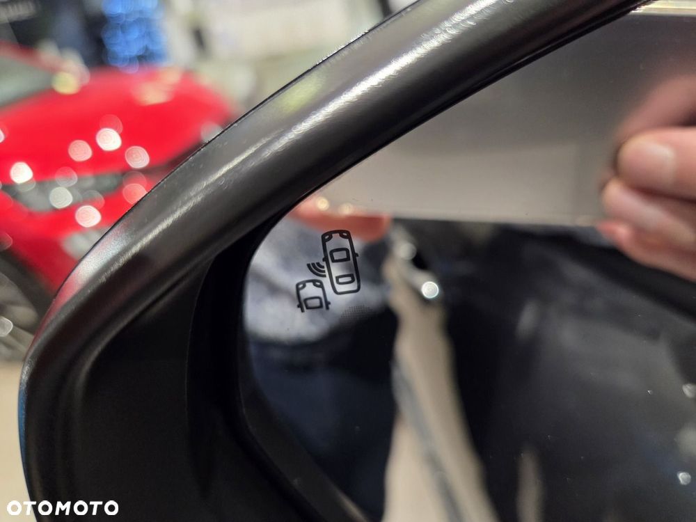 Peugeot 3008 1.5 BlueHDi Allure Pack S&S EAT8 - 31