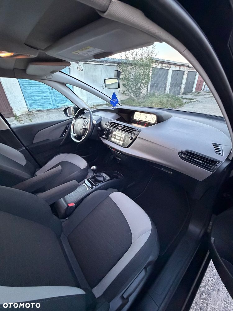 Citroën C4 Picasso VTi 120 Attraction - 26