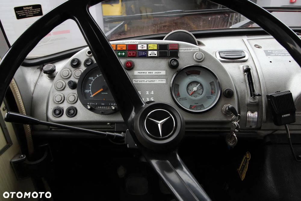 Mercedes-Benz L 1519 - 10