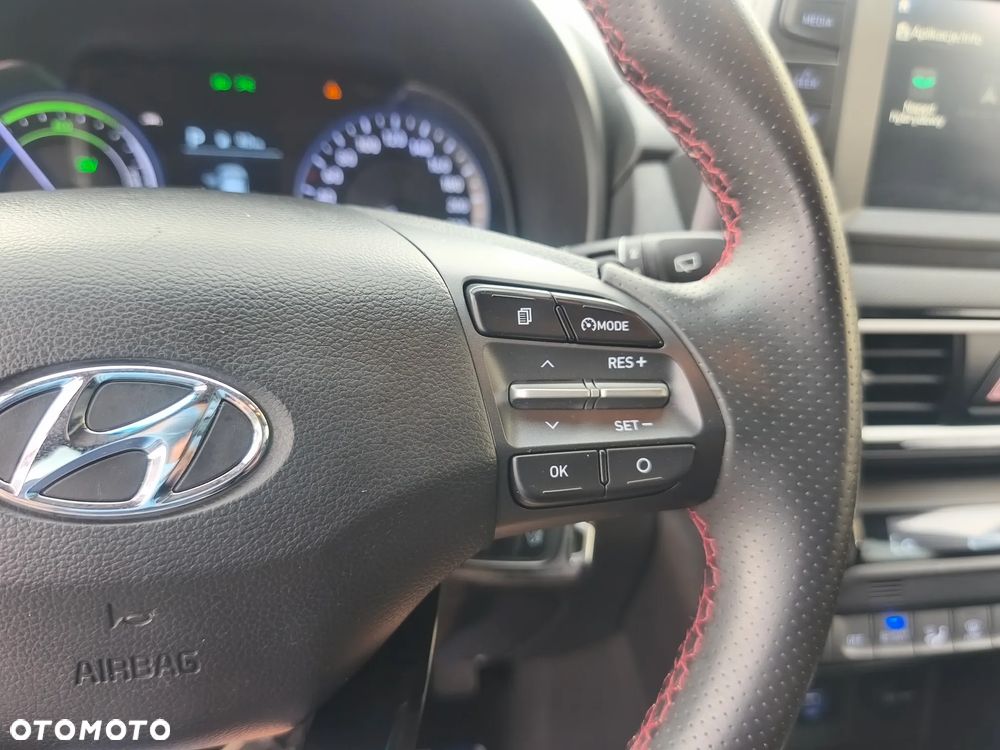 Hyundai Kona 1.6 GDI DCT Premium - 30