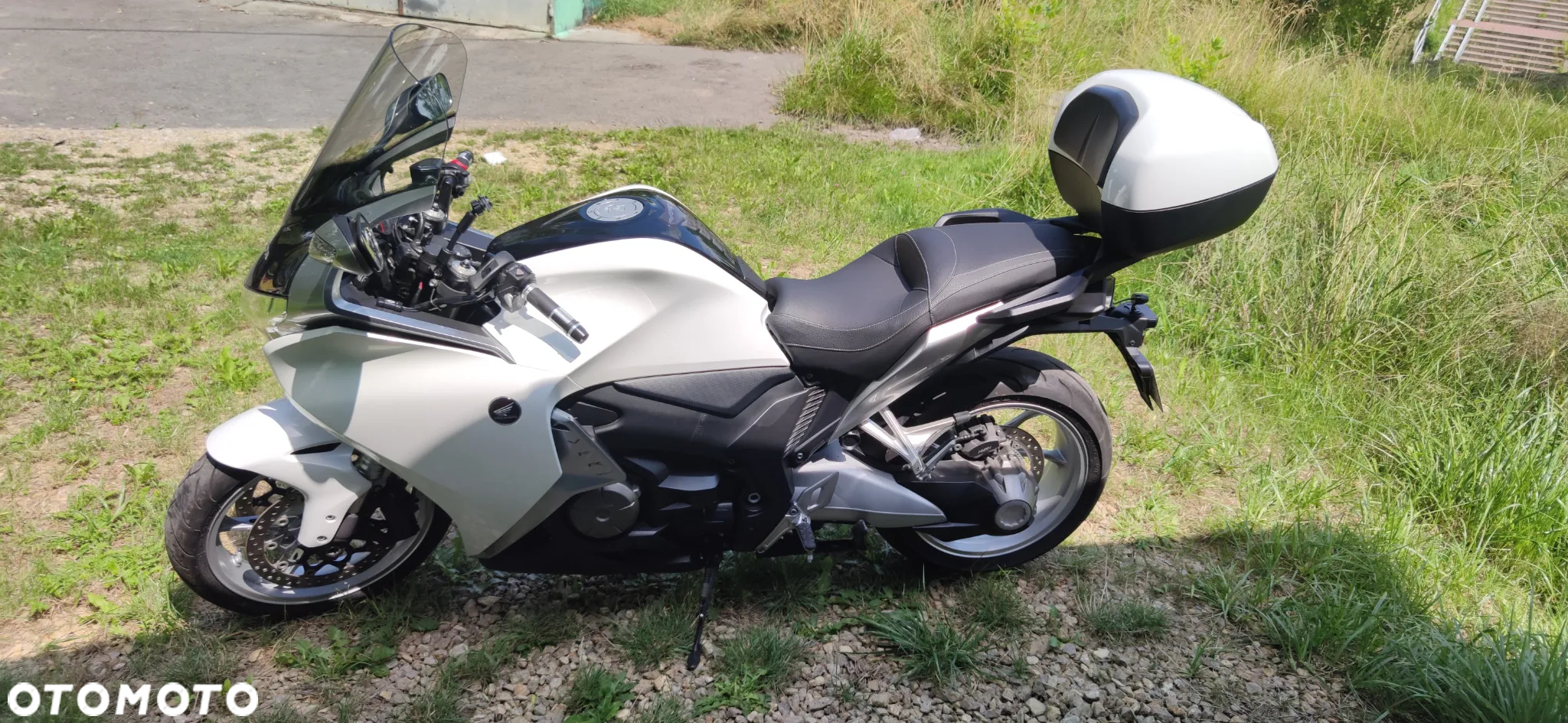 Honda VFR - 5