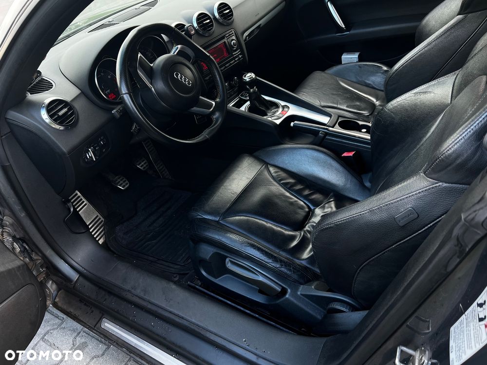 Audi TT Coupé - 6