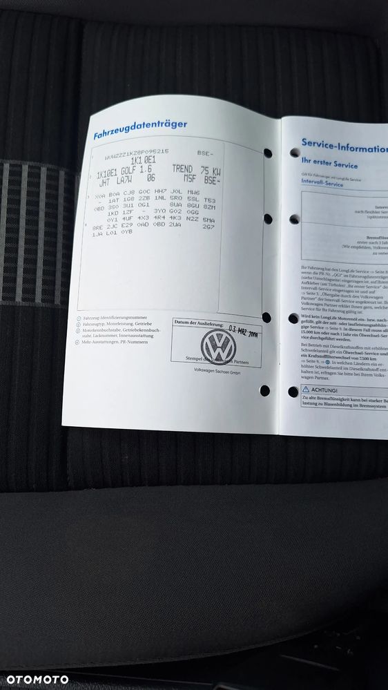 Volkswagen Golf 1.6 Trendline - 21
