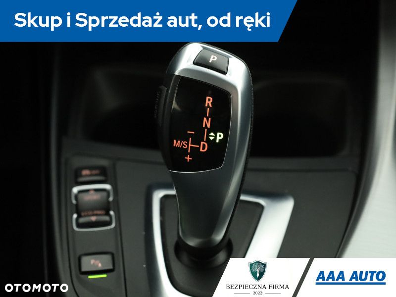 BMW Seria 1 - 14