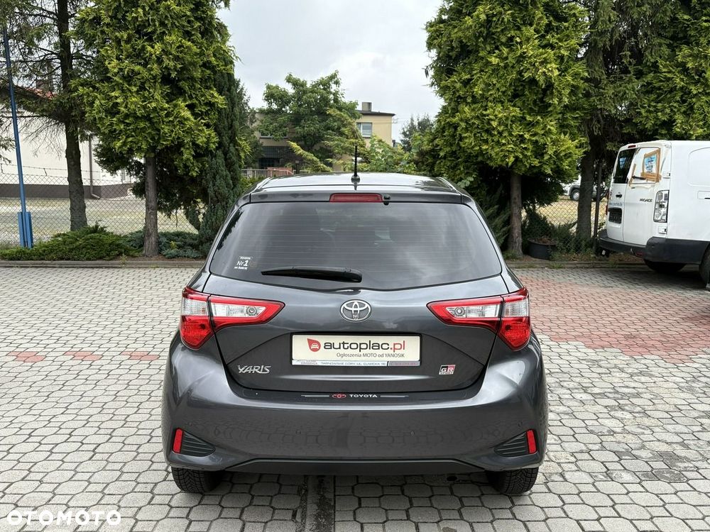 Toyota Yaris - 7