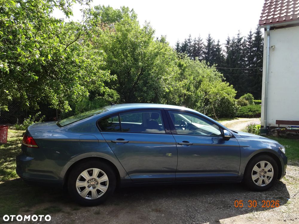 Volkswagen Passat 1.4 TSI BMT Trendline - 20
