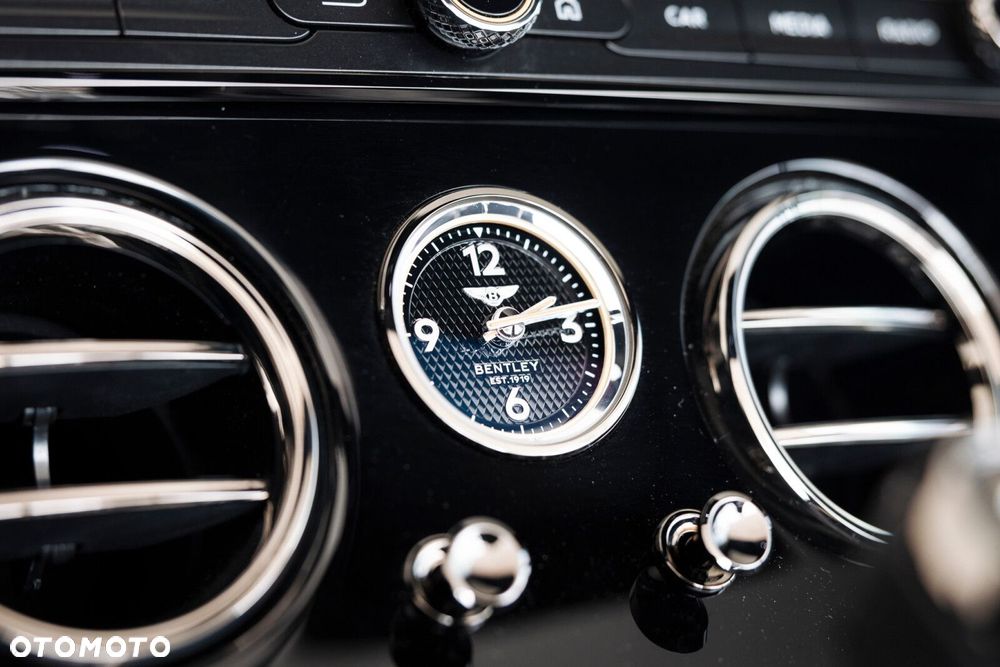 Bentley Continental GT - 14