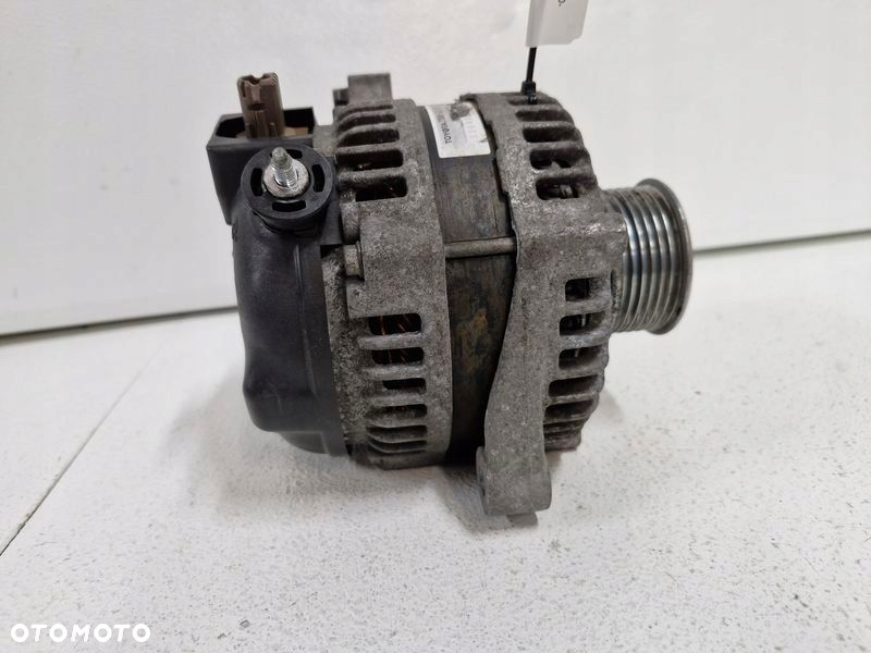 TOYOTA YARIS 3 III AURIS II TREZIA VERSO S 1.4 D D4D ALTERNATOR 27060-33110 - 8