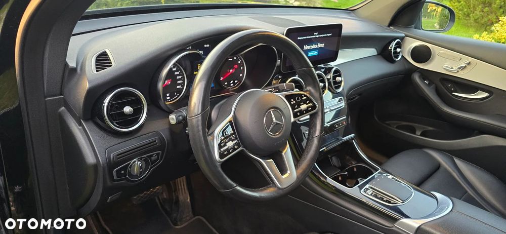 Mercedes-Benz GLC 300 4-Matic - 20