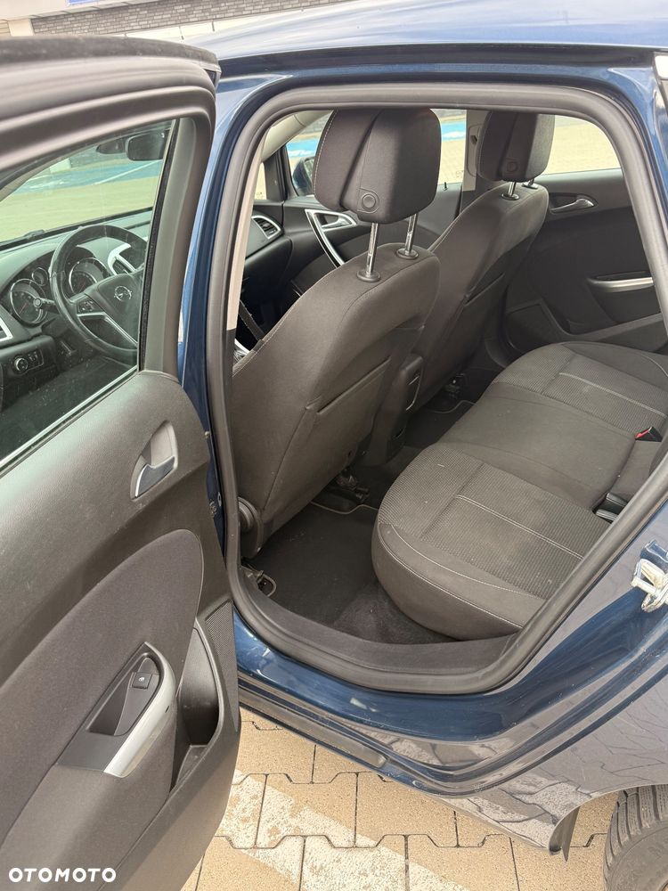 Opel Astra 1.4 T Edition 150 - 14