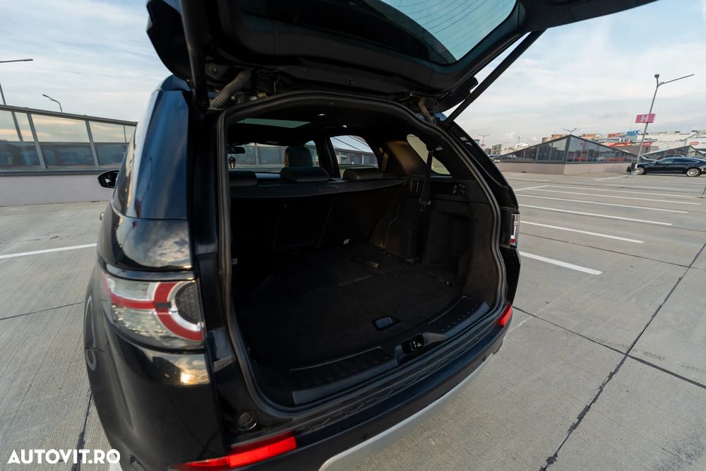 Land Rover Discovery Sport - 24