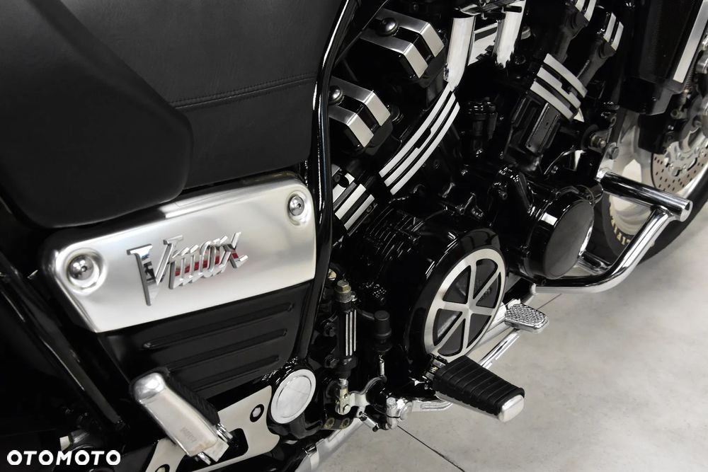 Yamaha V-MAX - 23