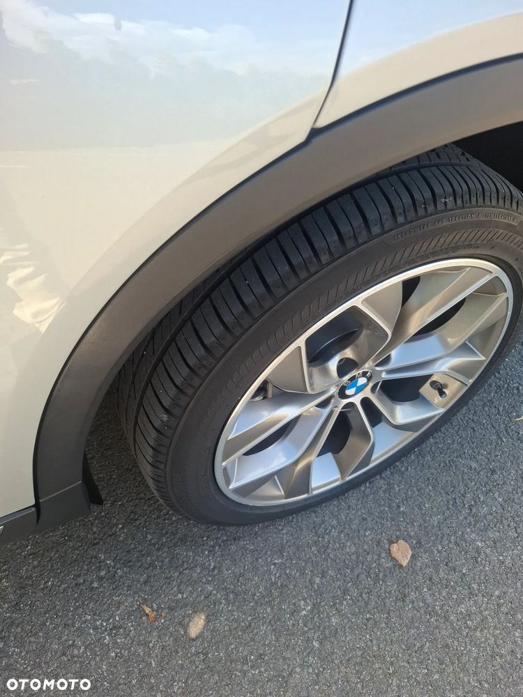 BMW X4 xDrive28i xLine - 3