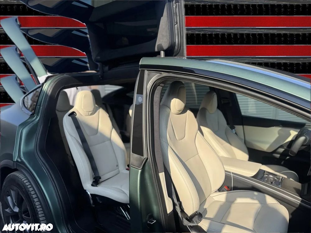Tesla Model X Plaid - 3