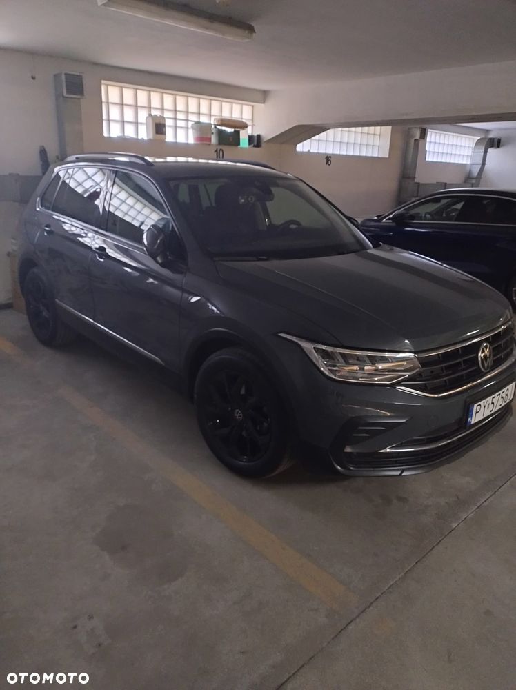 Volkswagen Tiguan - 16