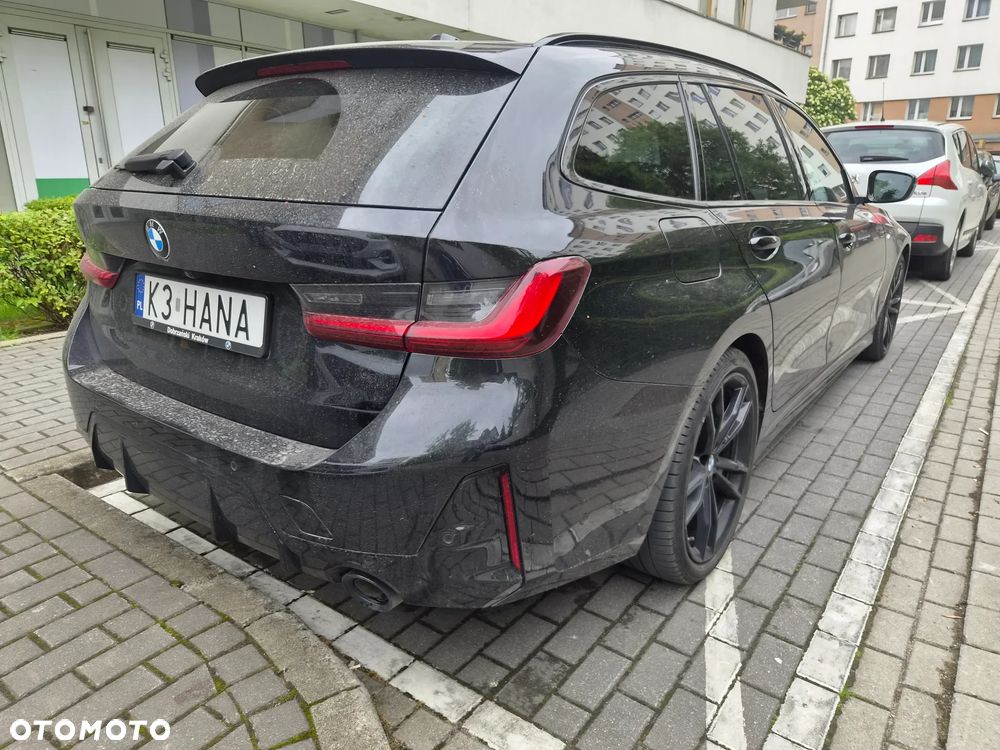 BMW Seria 3 320d xDrive mHEV M Sport - 3