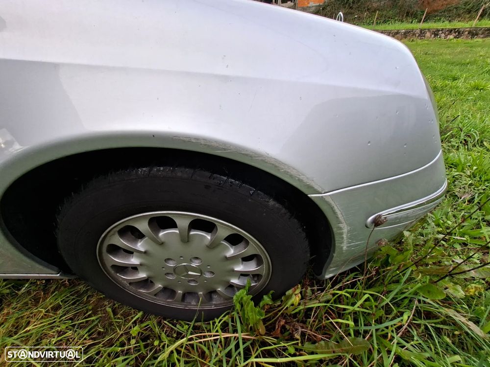 Mercedes-Benz E 220 CDI Auto Elegance - 10