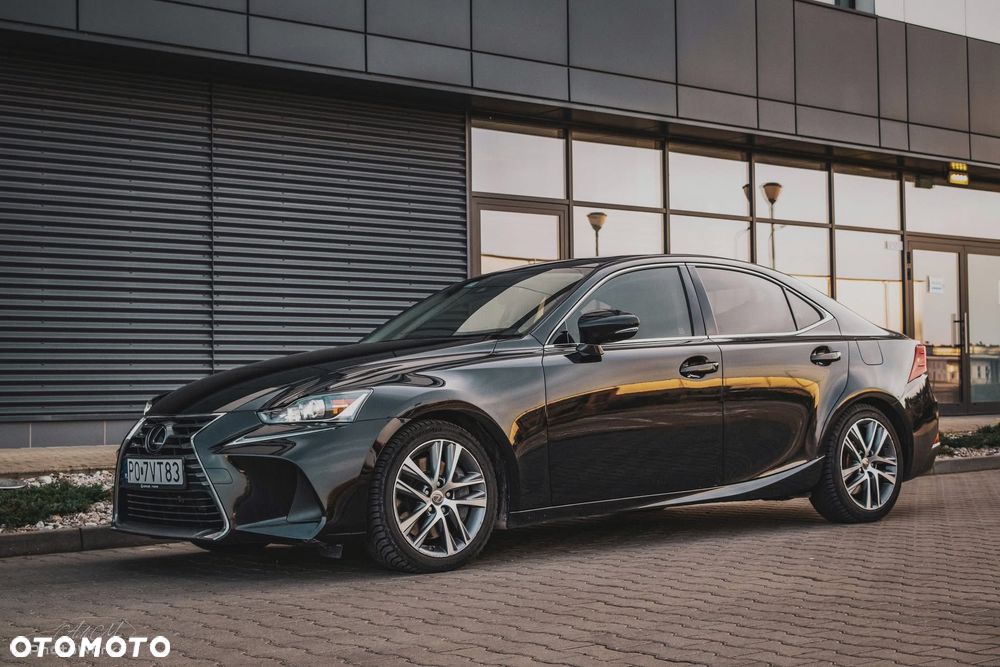 Lexus IS 200t Sport Line - 10